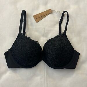 SKIMS FITS EVERYBODY LACE T-SHIRT BRA
